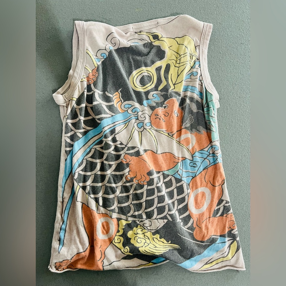 Graphic Sleeveless Tank Top with Multicolor Koi Print